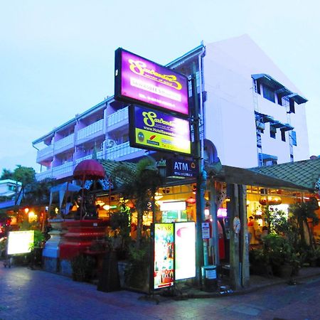 Sawasdee Smile Inn Bangkok Exterior photo